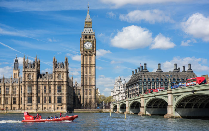 Whizz past Big Ben on a speedboat