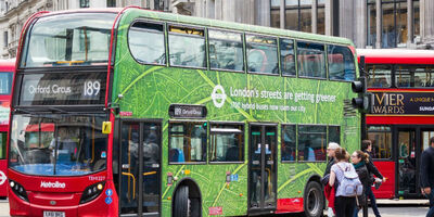 Bus turning on Oxford Circus